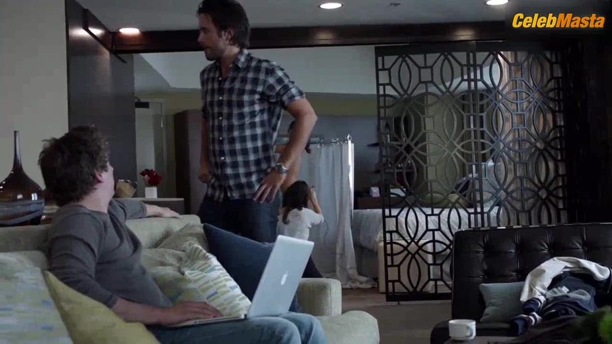Stephanie Fantauzzi Reveals Ass, Boobs Scene in Shameless