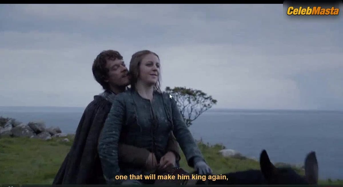 Gemma Whelan's Tits Scene in Game Of Thrones