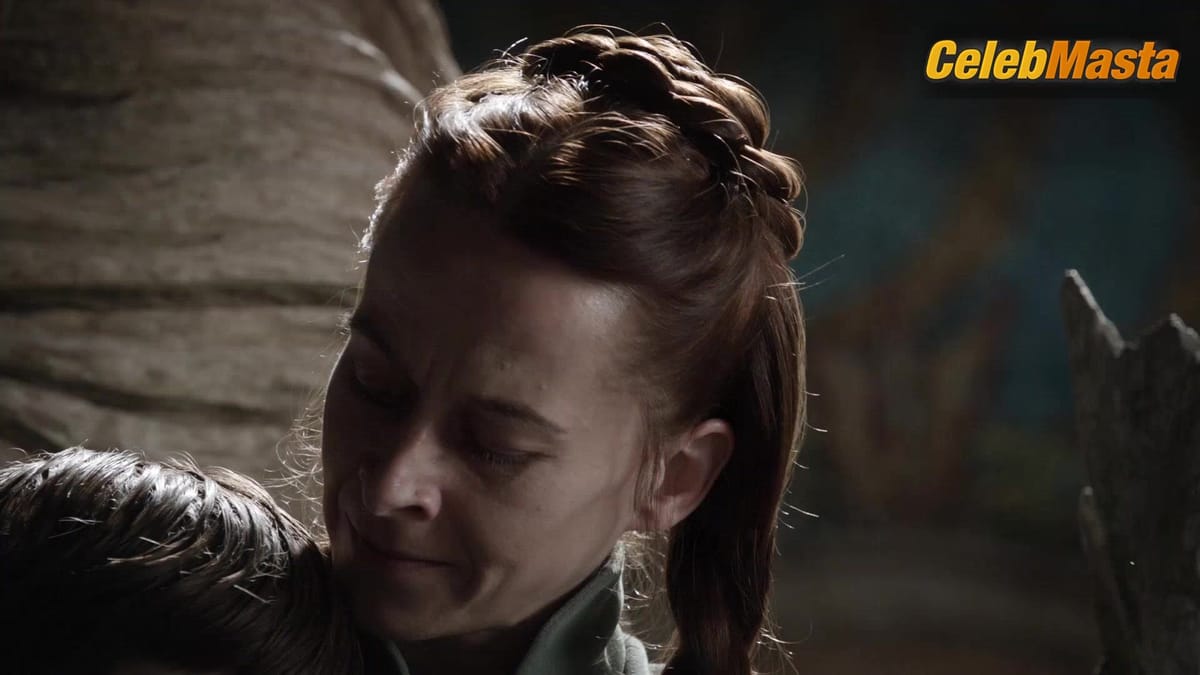 Kate Dickie Prosthetic Scene from Season 1 Episode 5 (May 15, 2011): The Wolf and the Lion