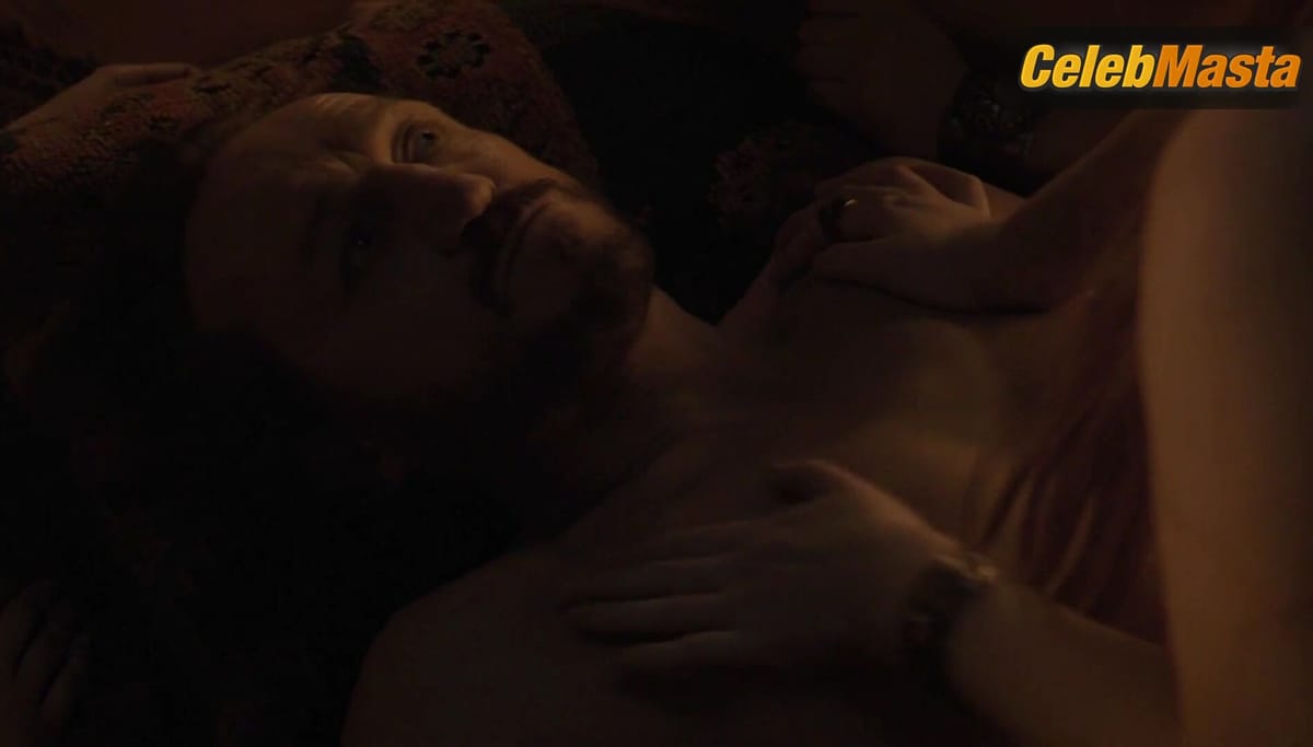Josephine Gillan, Lucy Aarden and Marina Lawrence-mahrra Tits, Ass Scene in Season 8 Episode 1 (April 14, 2019): Winterfell