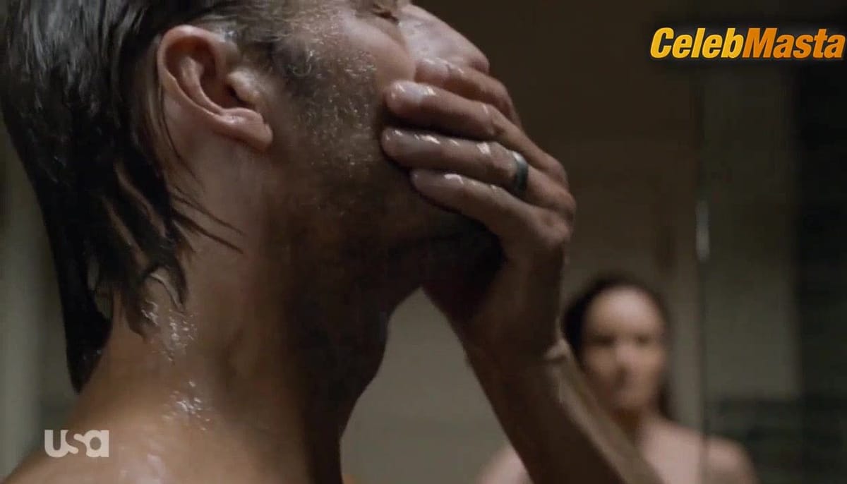 Sarah Wayne Callies in Colony (2016)
