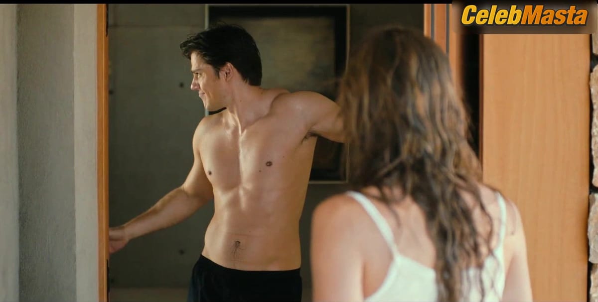 Svenja Jung's Hot Scene in Fall for Me