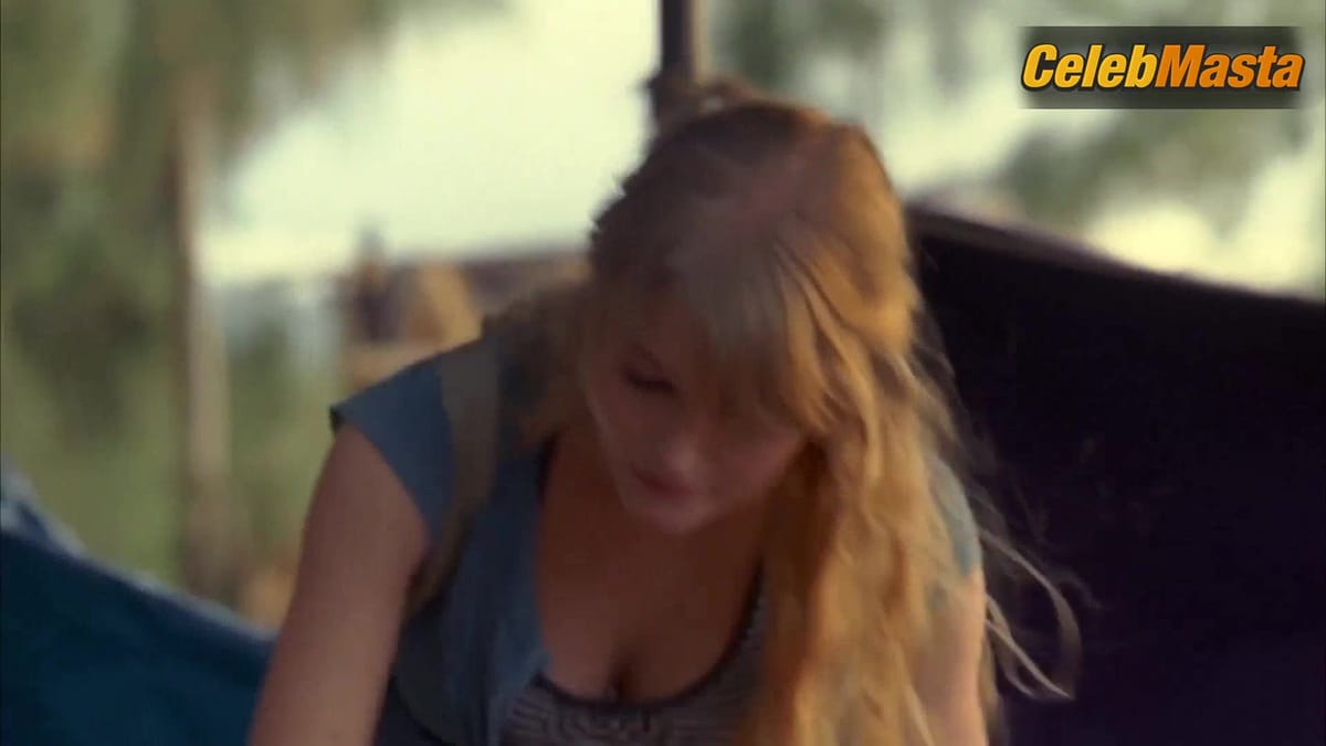 Emilie de Ravin's Tits Scene from Lost