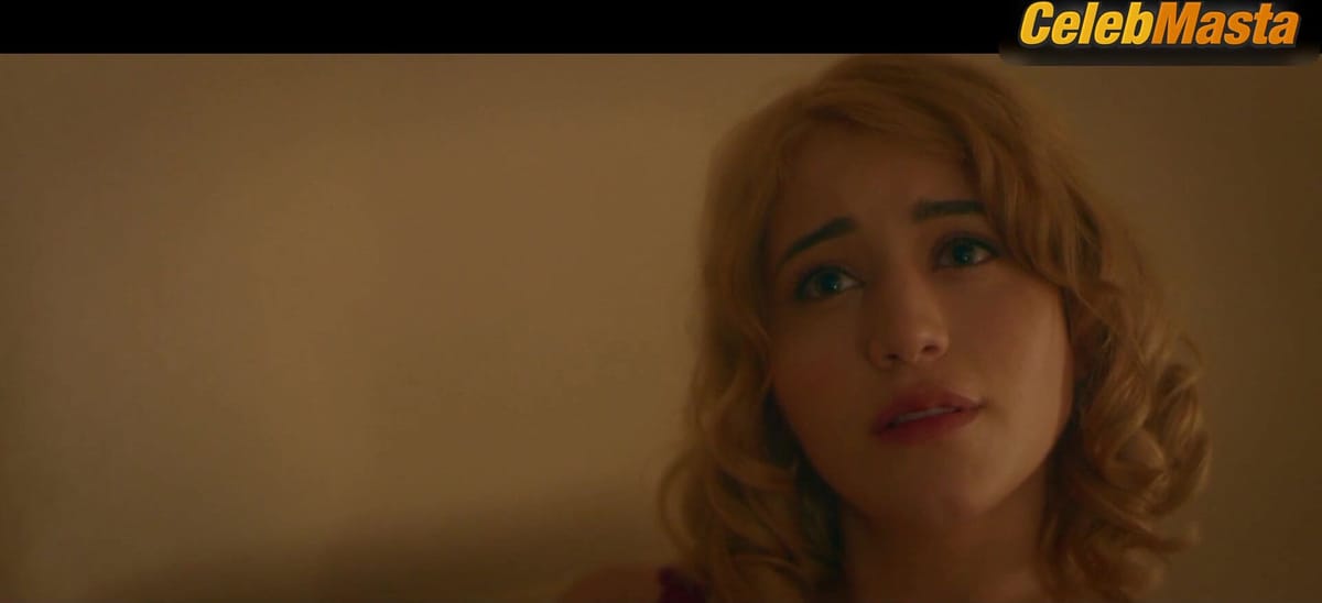 Caylee Cowan Underwear Scene in Frank and Penelope Film