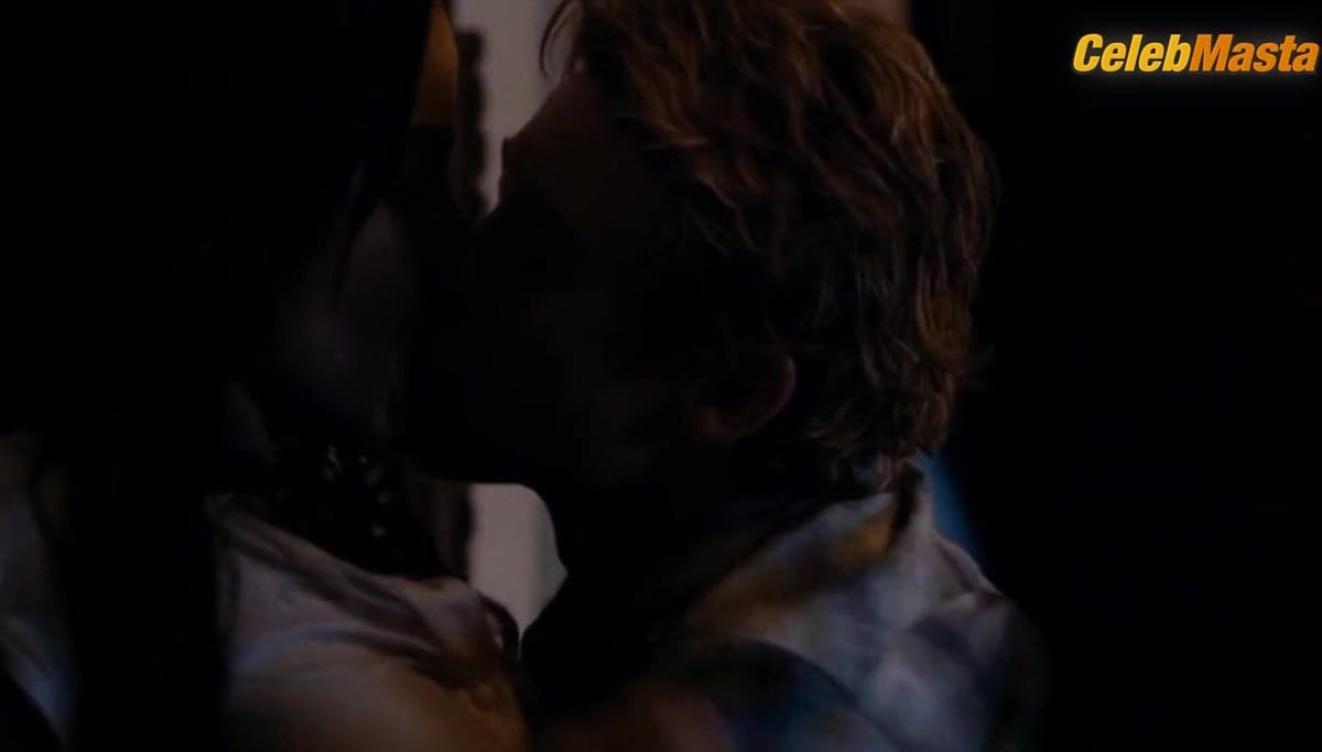 Sanaa Lathan's Sex Scene from Something New