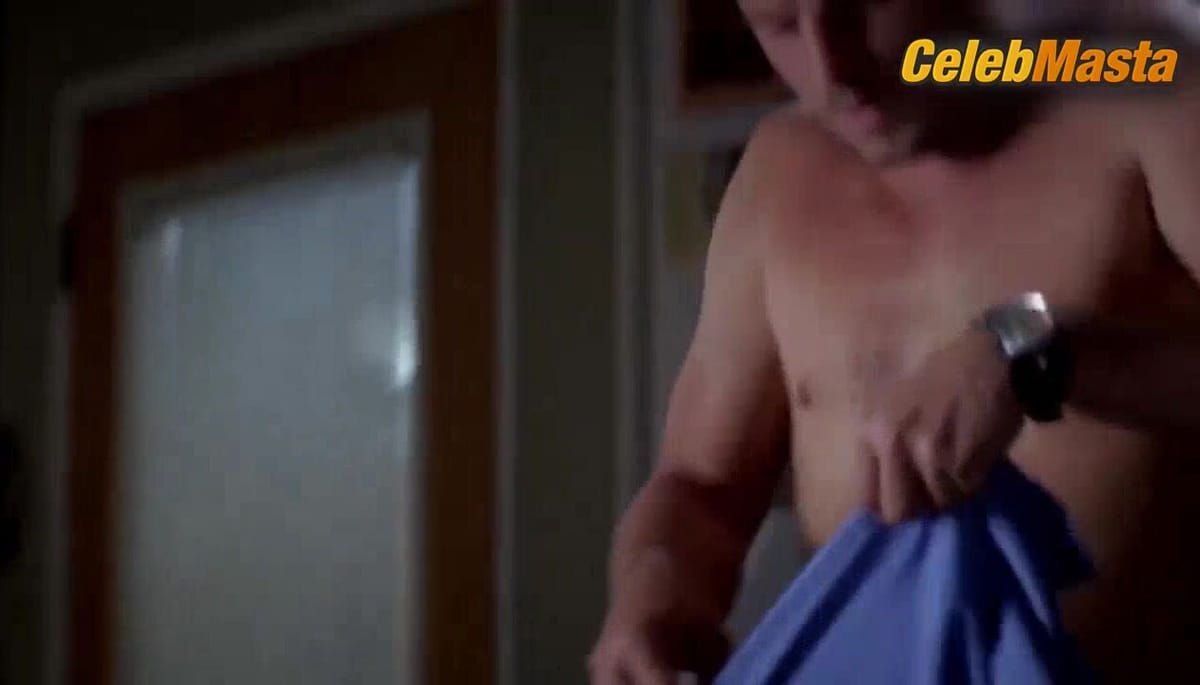 Elizabeth Reaser Shows Sex Appeal in Scene from Grey's Anatomy