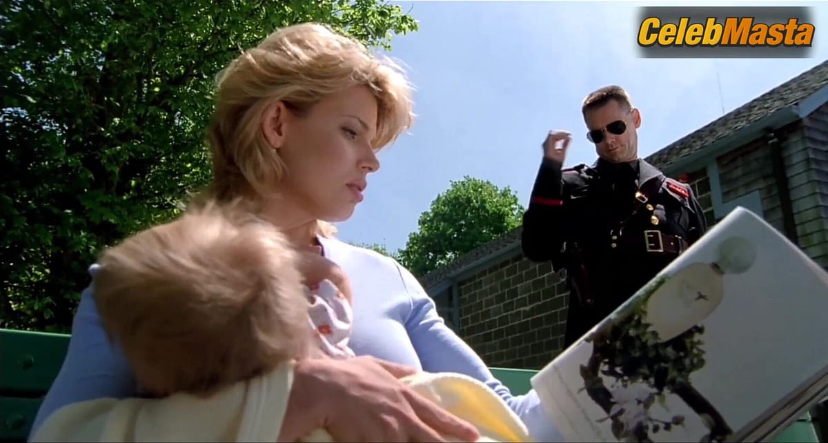 Shannon Whirry Shows Boobs in Scene from Me, Myself & Irene