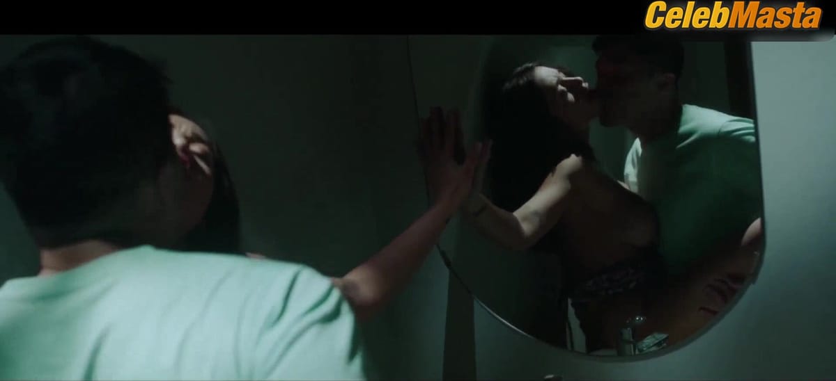 Sheila Snow's Boobs Scene in Hilom