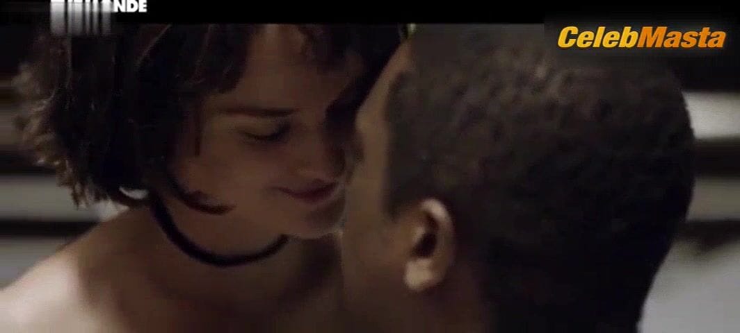 Noemie Merlant Boobs Scene in A Tous Les Vents Du Ciel