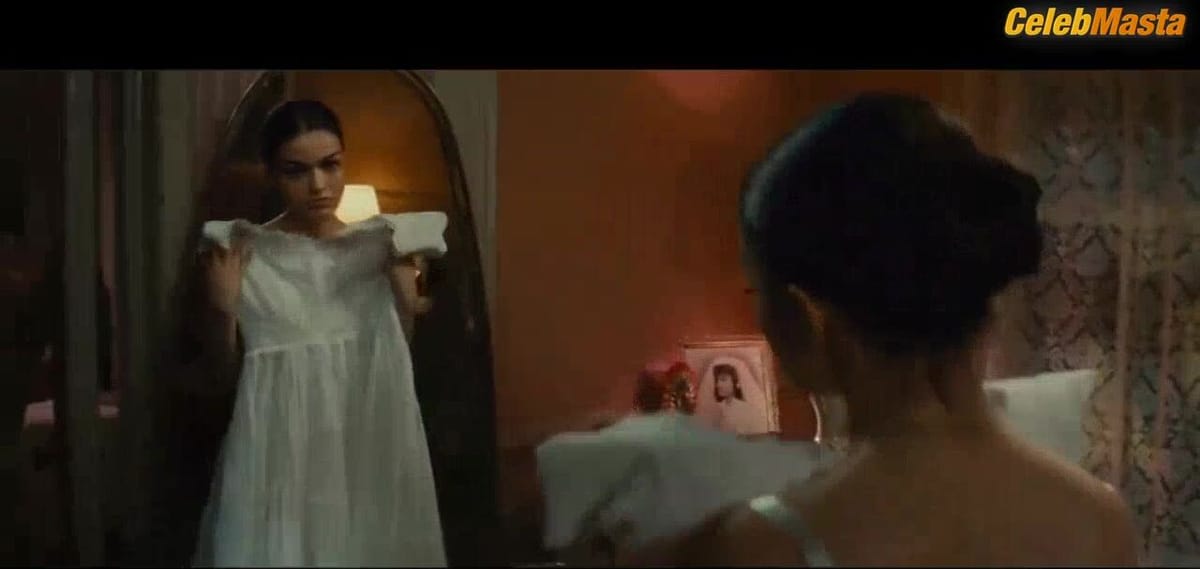 Rachel Zegler's Tits Scene from West Side Story