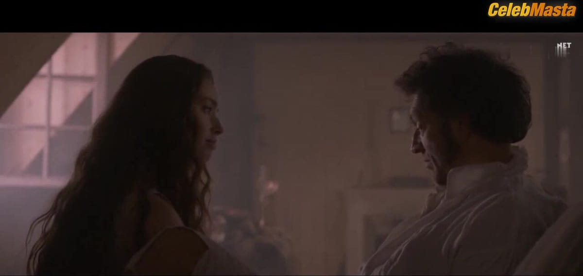 Freya Mavor Tits Scene in L'empereur De Paris