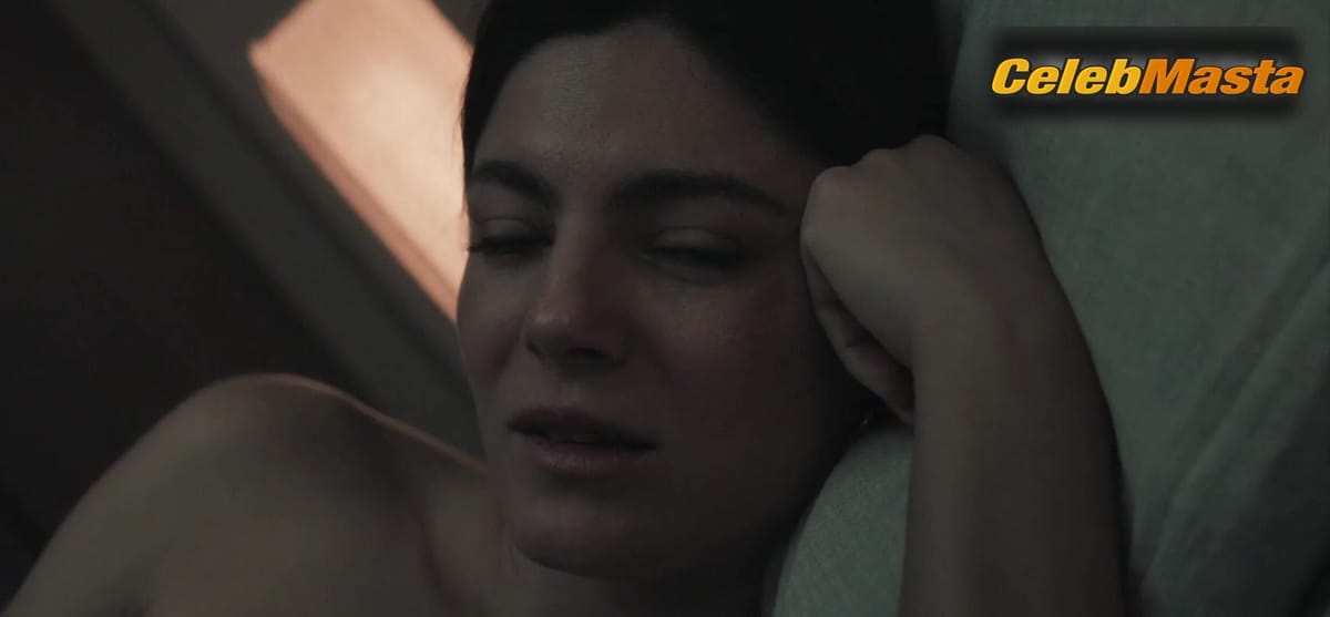 Monica Barbaro's Sex Scene from Crime 101