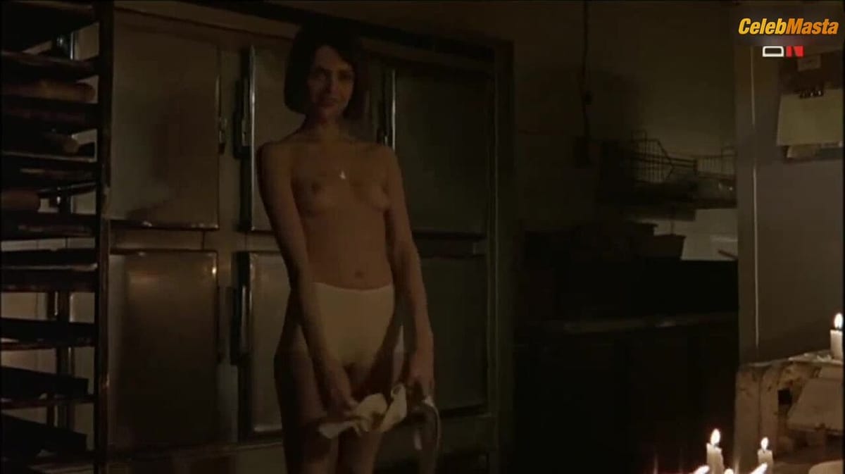 Macarena Gomez Tits Scene from Platillos Volantes