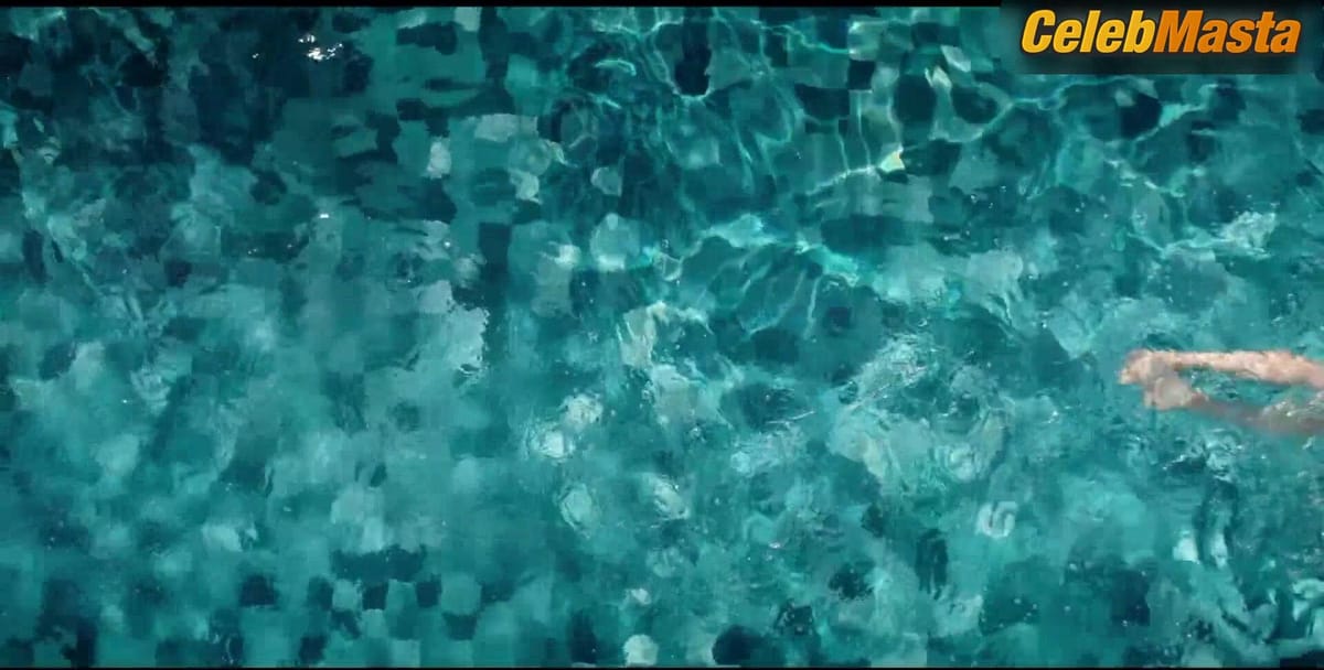 Gaite Jansen's Butt and Boobs Scene in Leopard Skin