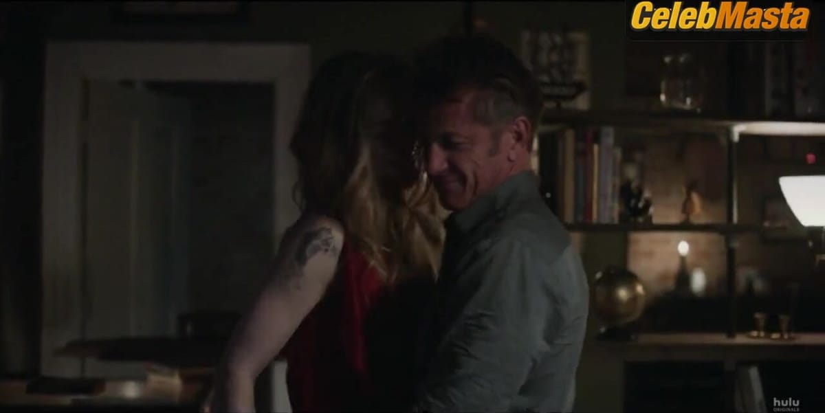 Melissa George in The First