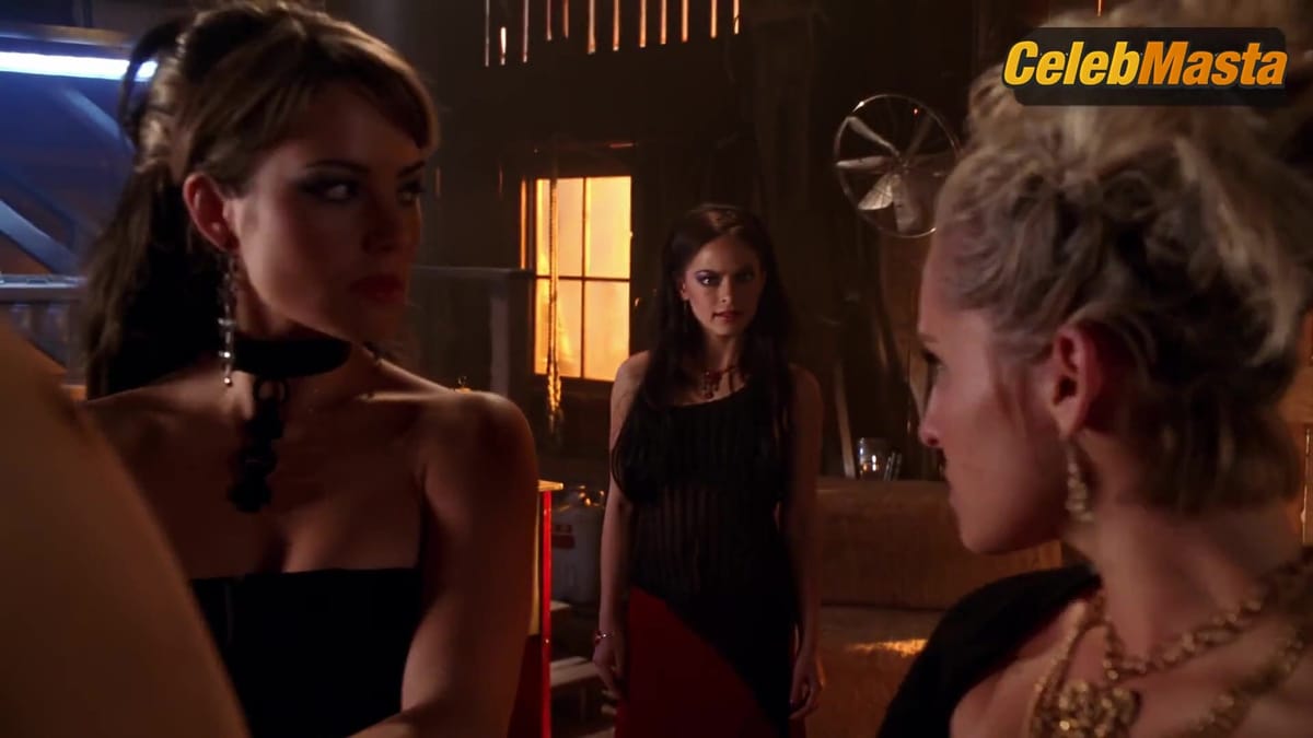 Kristin Kreuk's Sex Scene in Smallville