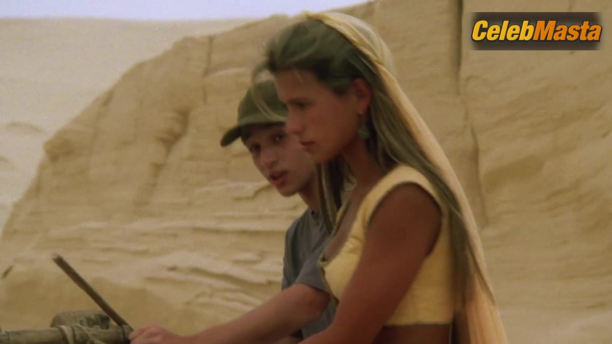 Rhona Mitra Sex Scene from A Kid In Aladdins Palace