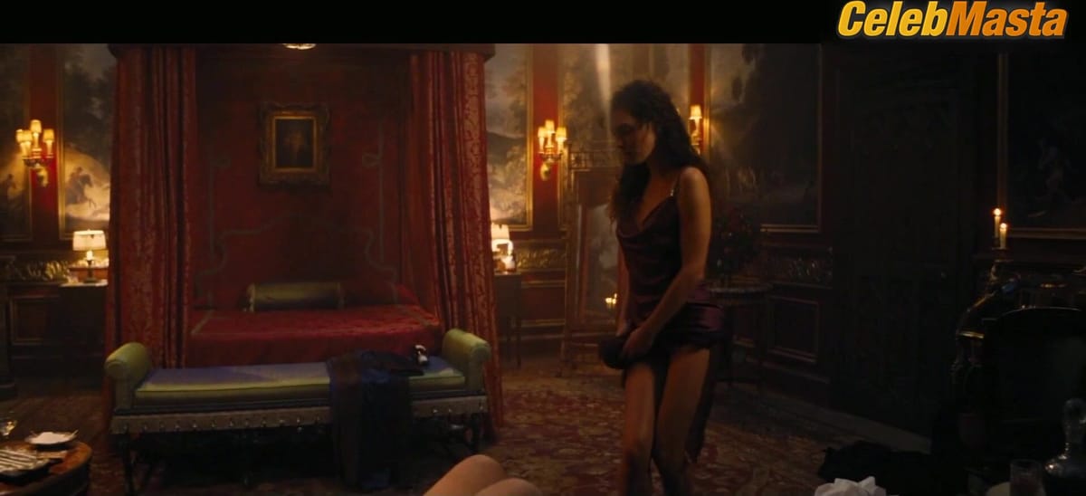Phoebe Tonkin's Hot Scene in Babylon
