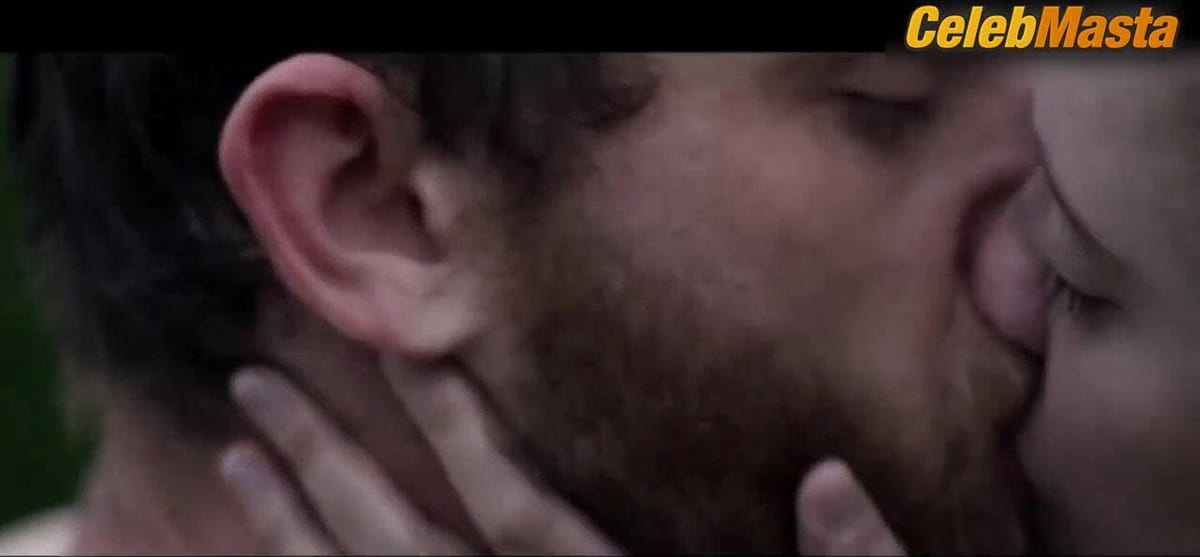 Maika Monroe's Underwear, Butt Scene in Bokeh