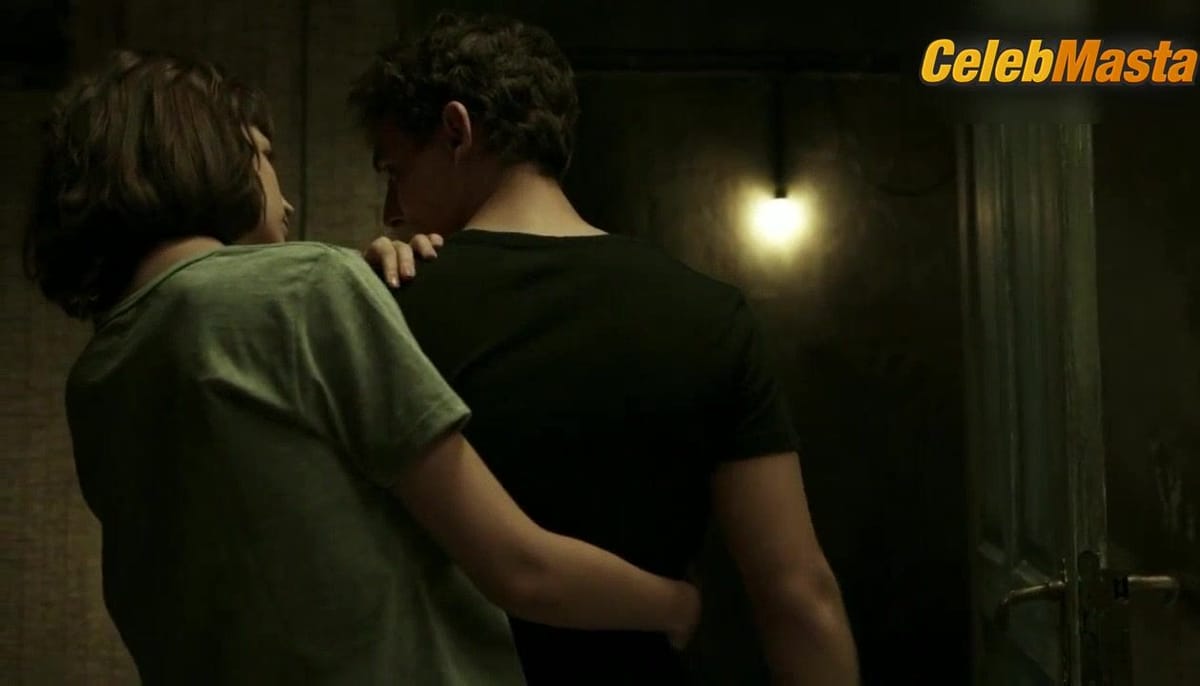 Ursula Corbero's Underwear Scene in La Casa De Papel
