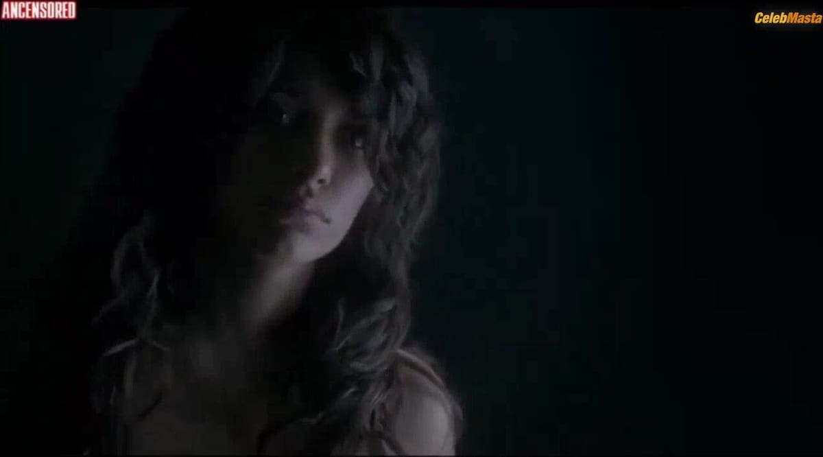 Eva De Dominici's Sex Scene in El Encuentro De Guayaquil