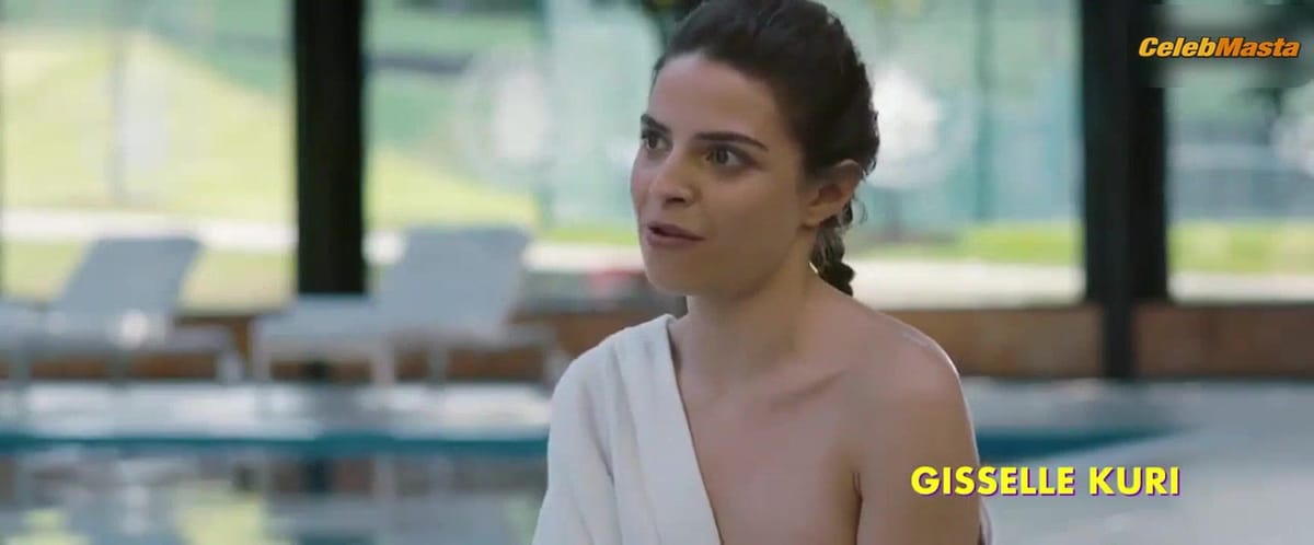 Ela Velden Swimsuit Scene from Veinteanera Divorciada Y Fantastica