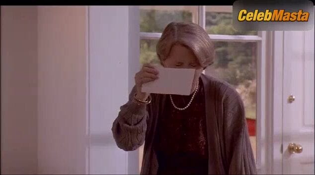 Goldie Hawn's Sex Scene from Housesitter