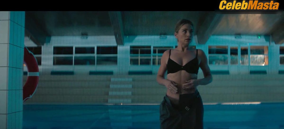 Ludwika Paleta Bares Underwear Scene in Desire