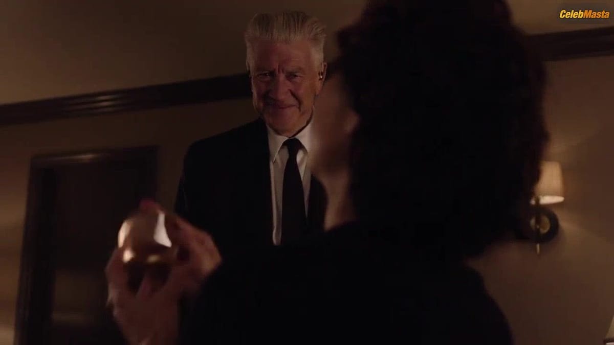 Berenice Marlohe's Tits Scene in Twin Peaks