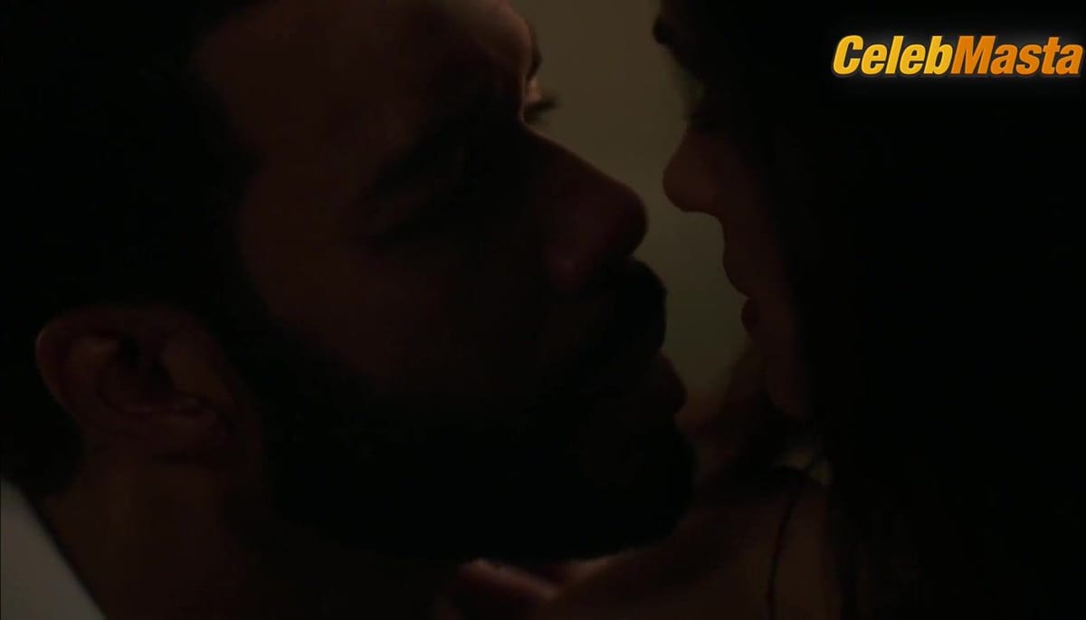 Naturi Naughton and Lela Loren's Tits, Booty Scene in Power
