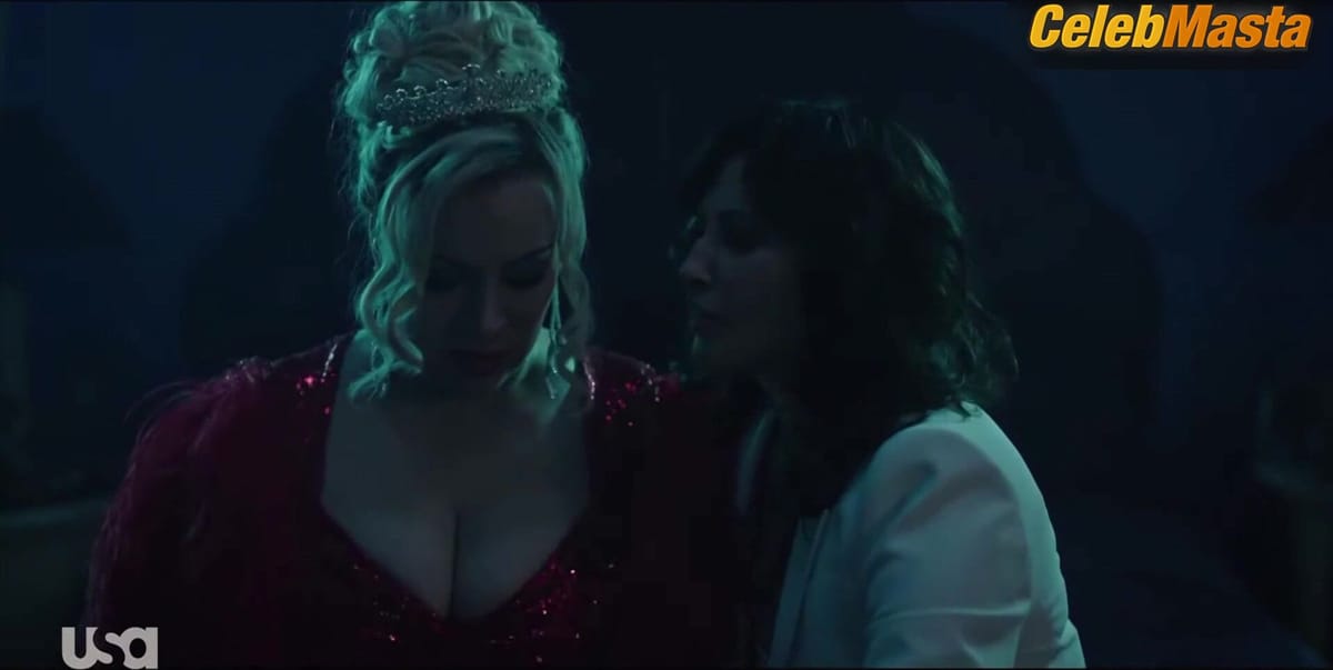 Jennifer Tilly and Gina Gershon's Lesbian Scene in Chucky