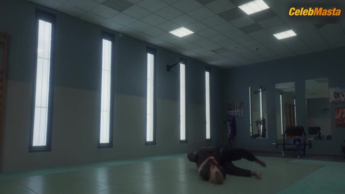 Virginie Efira's Sex Scene from Night Shift