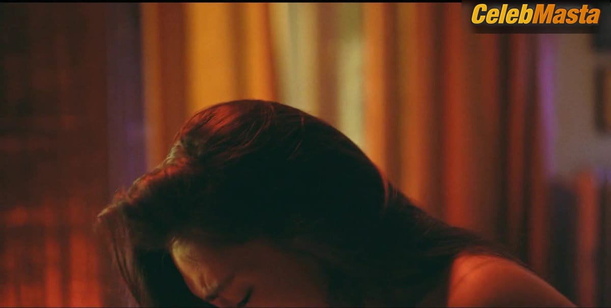 Neslihan Atagul's Sex Scene from Oh Belinda