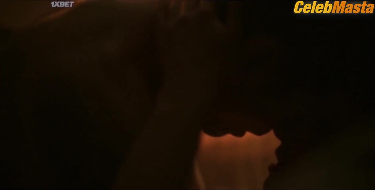 Josefin Asplund's Tits Scene from Top Dog