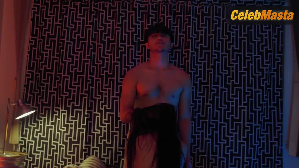 Angela Morena's Tits Scene in Kaskasero