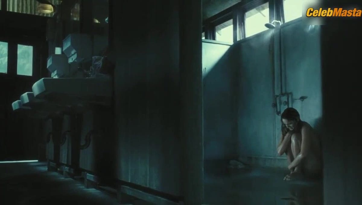 Sarah Wayne Callies Booty, Underwear Scene from Whisper