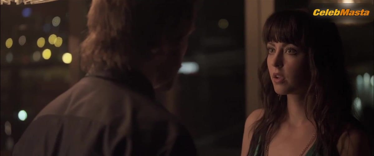 Katharine Isabelle Bares Butt, Breasts Scene in American Mary