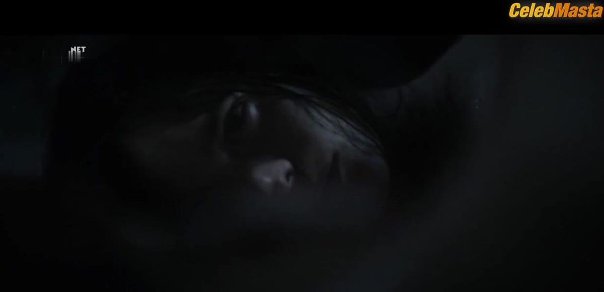 Stacy Martin Shows Ass, Boobs in Lovers Scene