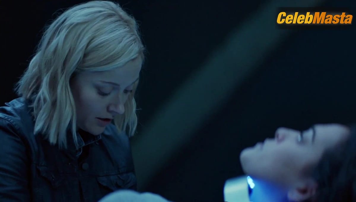 Natalie Martinez Sex Scene from The Crossing