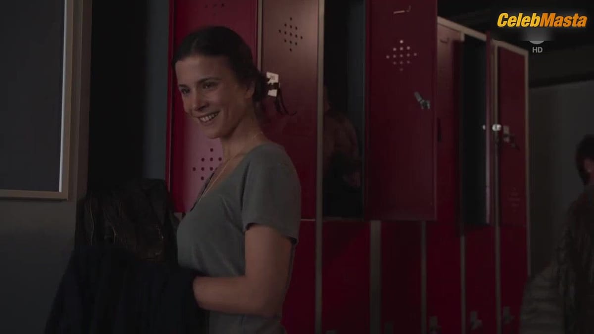 Aylin Tezel and Antje Traue Show Underwear in Tatort Scene