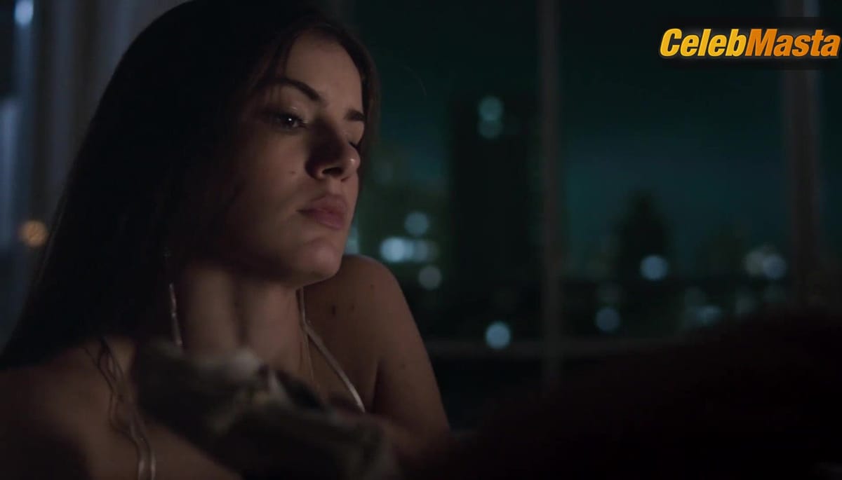Camila Queiroz Sizzling Scene in Verdades Secretas