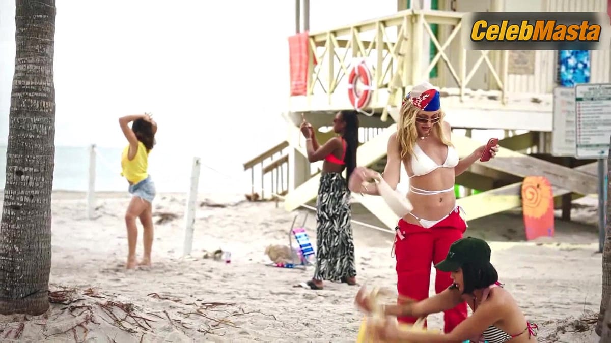 Annalisa Cochrane, Jada Elena Wooten, Ashlei Sharpe Chestnut and Rachel Leyco's Bikini Scene in What Happens in Miami