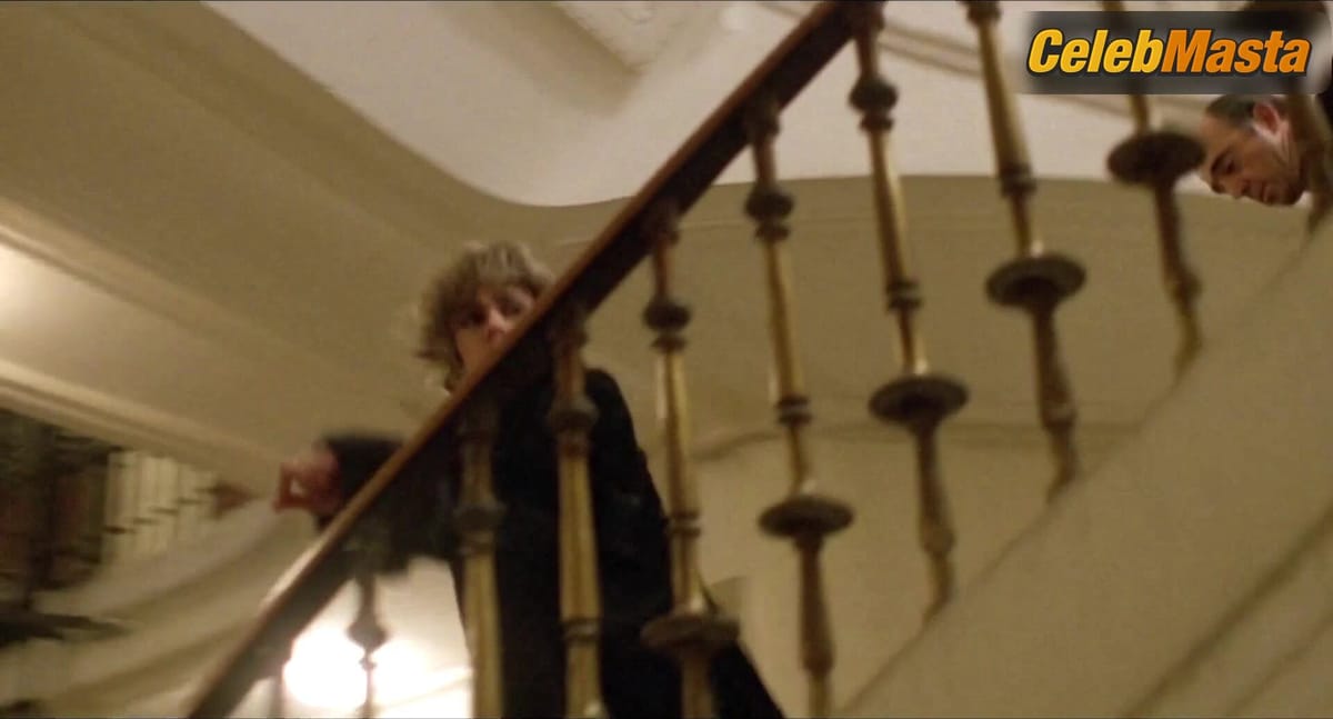 Maria Grazia Cucinotta Sex Scene in The Day Of The Beast Movie