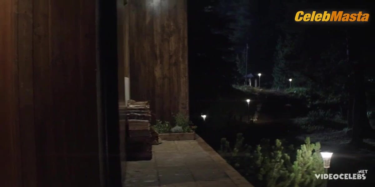Josefin Asplund's Boobs Scene in Sanctuary