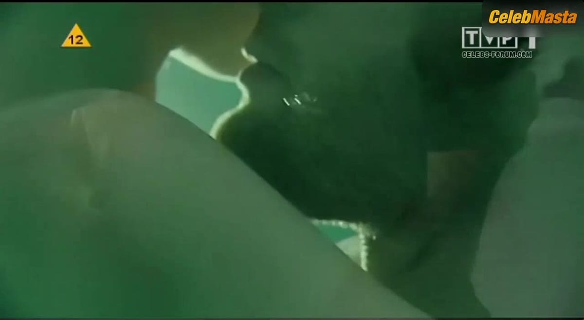 Agnieszka Grochowska's Breasts Scene in Zaginiona
