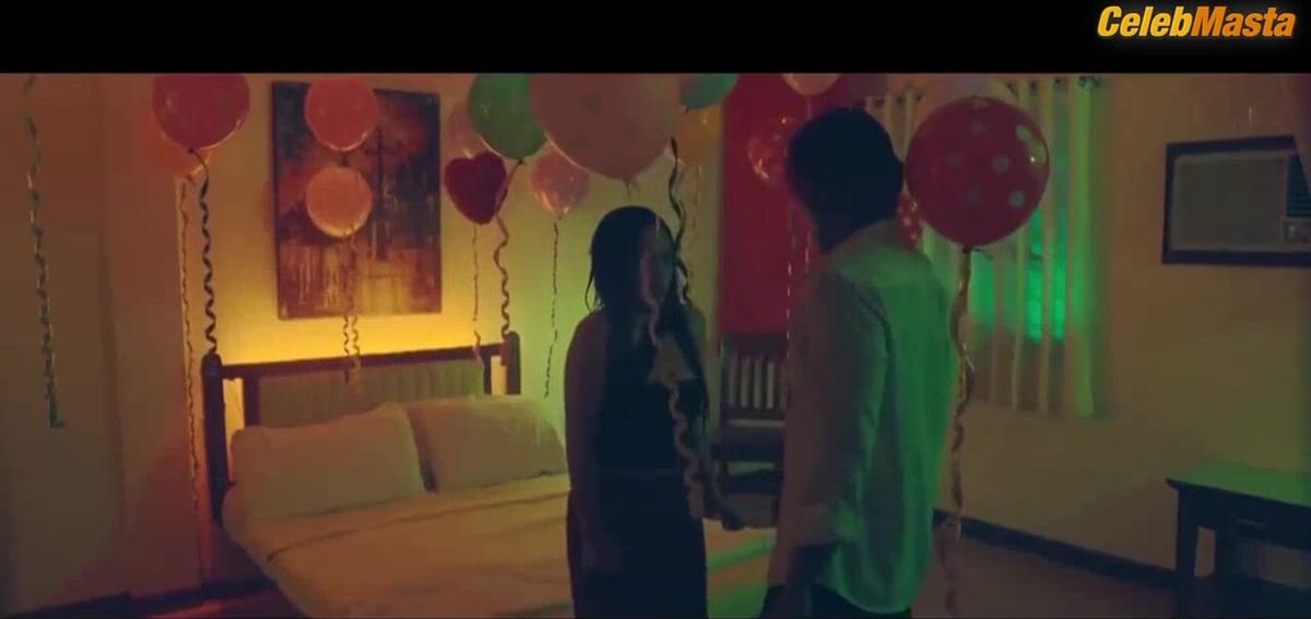 Kim Molina Flaunts Sex Scene in Jowable