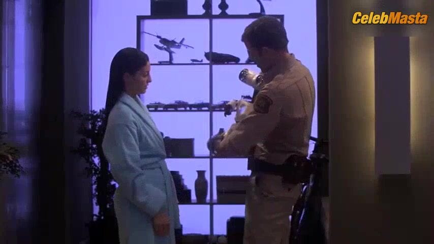 Erica Cerra's Sexy Scene from Eureka