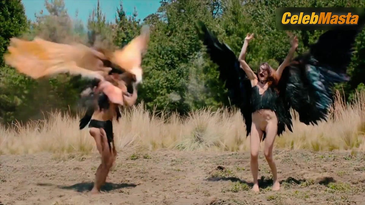 Jesica Vite and Mariel Molino Show Off Sex Scene in Vgly