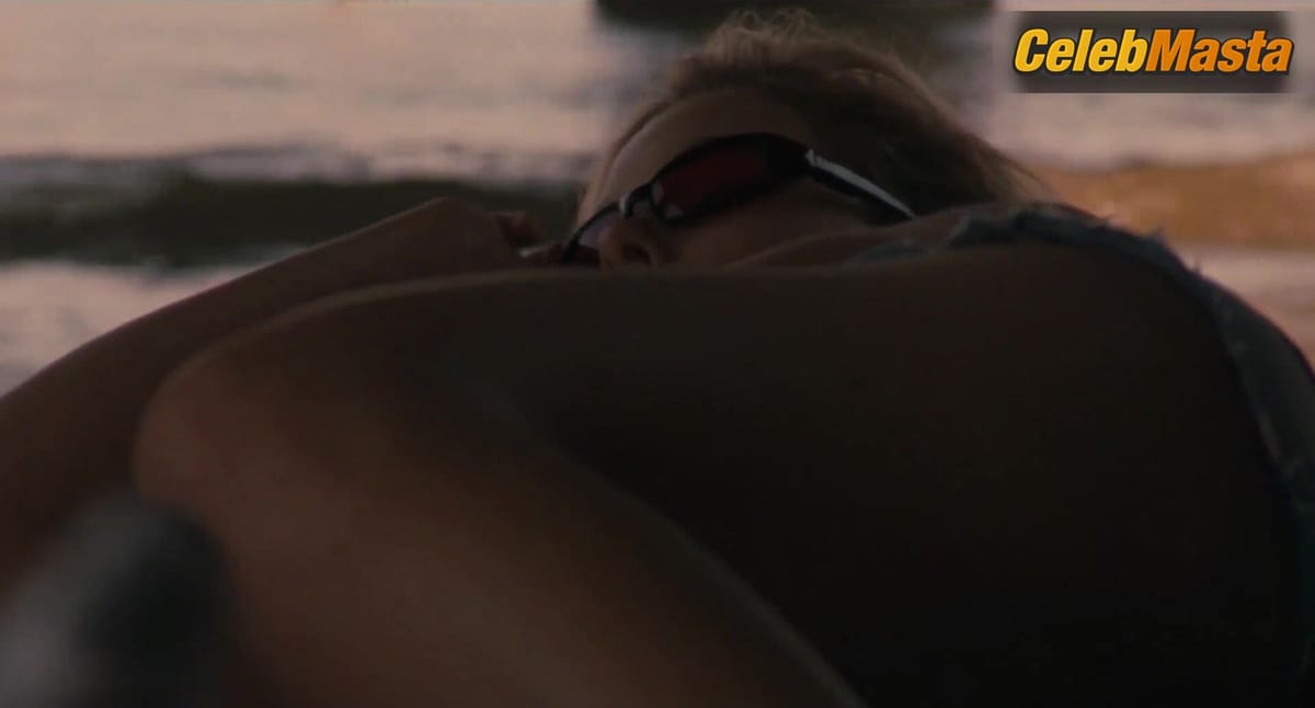 Rachel Keller's Tits Scene in Write When You Get Work