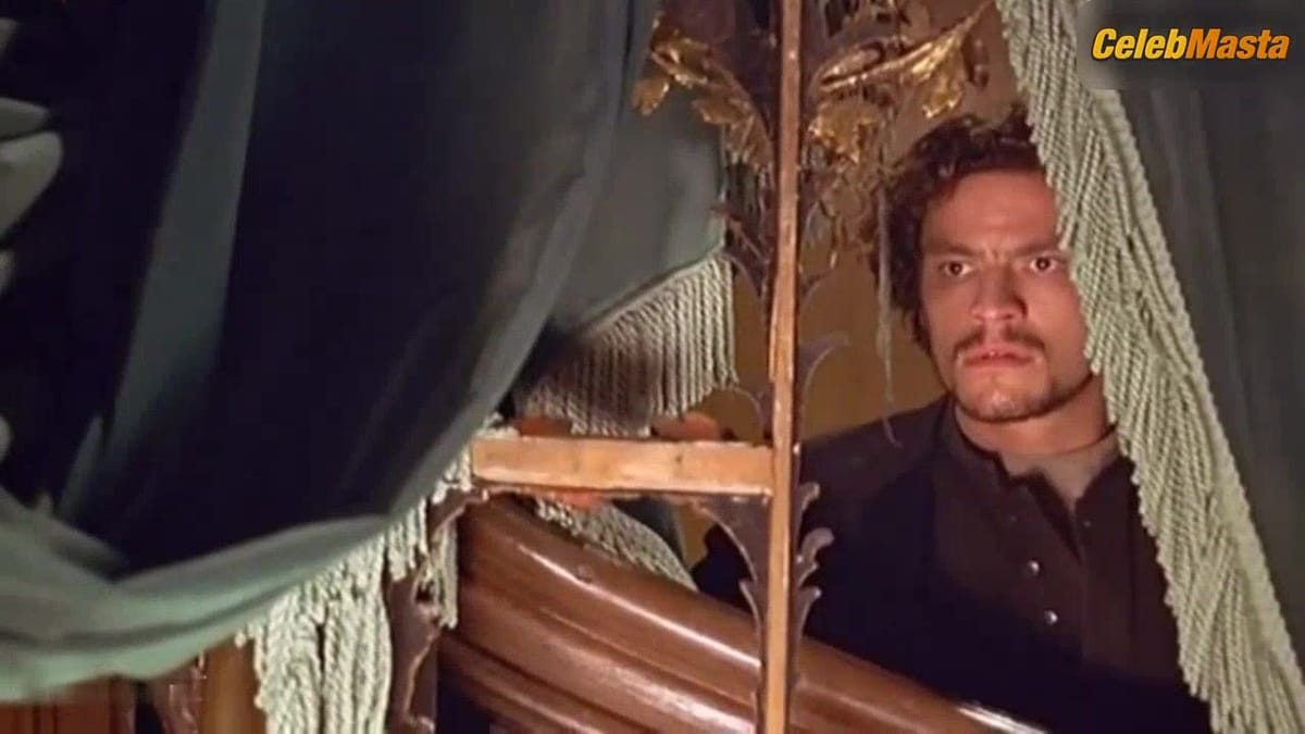 Polly Walker's Sexy Scene from The Gambler